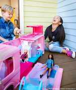 Giocattolo Barbie Camper Mattel