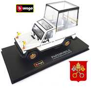 Giocattolo Bburago. Papa Mobile. 1:43 Bburago