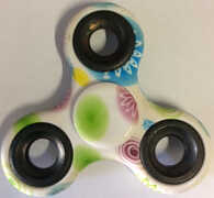 Giocattolo Fidget Spinner Super Twister Water Arcobaleno 2 Minuti Toys Garden