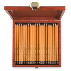 Cartoleria Set completo Koh-I-Noor. 24 matite H1500 8B-10H in scatola di legno Koh-I-Noor