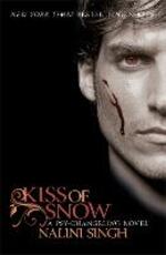 Libro in inglese Kiss of Snow: Book 10 Nalini Singh