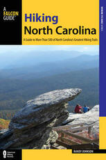Libro in inglese Hiking North Carolina: A Guide to More Than 500 of North Carolina's Greatest Hiking Trails Randy Johnson
