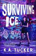 Libro in inglese Surviving Ice: A Novel K. A. Tucker
