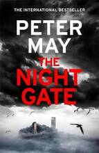 Libro in inglese The Night Gate: the Razor-Sharp Finale to the Enzo Macleod Investigations Peter May