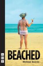 Libro in inglese Beached Melissa Bubnic