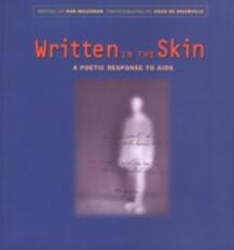 Libro in inglese Written in the Skin