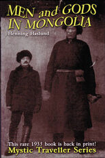 Libro in inglese Men and Gods in Mongolia Henning Haslund