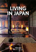 Libro in inglese Living in Japan
