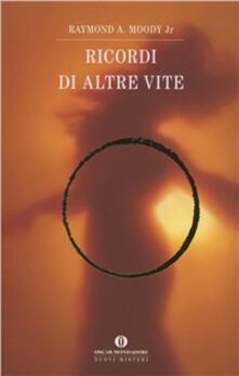 Ricordi di altre vite.pdf