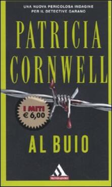 Al buio.pdf