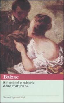 Splendori e miserie delle cortigiane.pdf