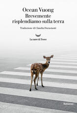 Libro Brevemente risplendiamo sulla terra Ocean Vuong