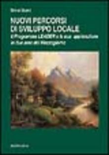 Nuovi percorsi di sviluppo locale. Il programma leader e la sua applicazione in due aree del Mezzogiorno.pdf
