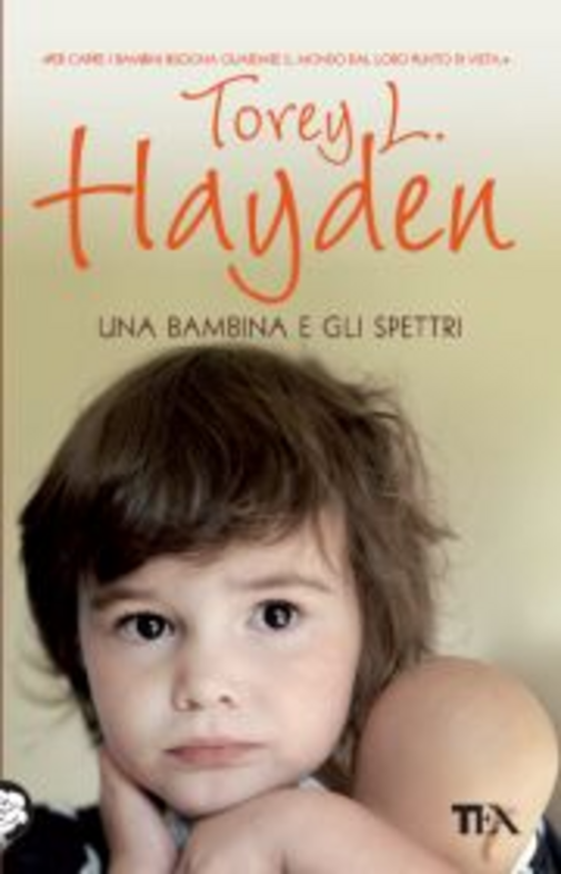 Una bambina e gli spettri Scarica PDF EPUB
