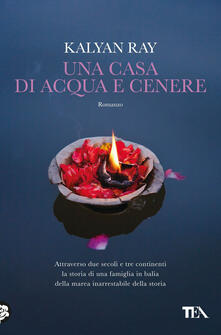 Una casa di acqua e cenere.pdf