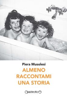 Almeno raccontami una storia.pdf