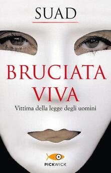 Bruciata viva. Vittima della legge degli uomini.pdf