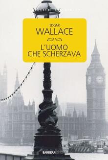 L uomo che scherzava.pdf