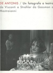 Copertina  Pasquale De Antonis , un fotografo a teatro : da Visconti a Strehler, da Gassman a Mastroianni